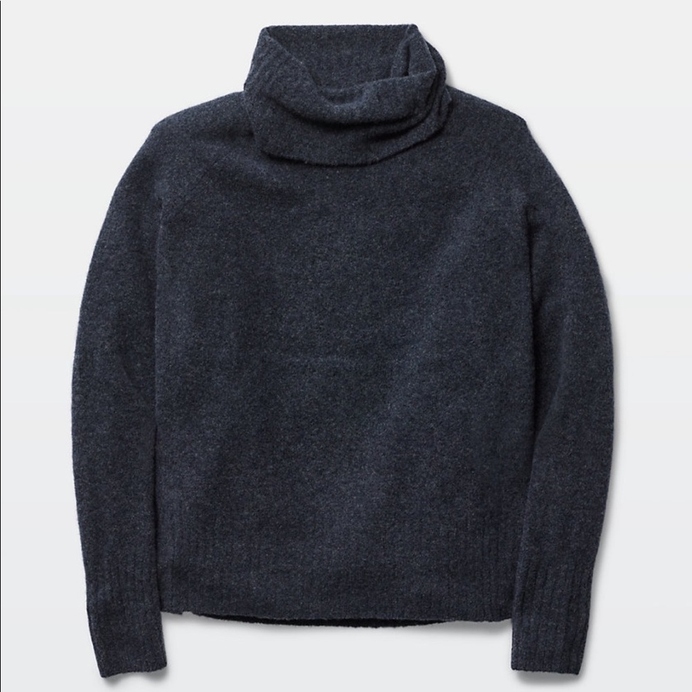 Community sweater - Picture 3 of 7